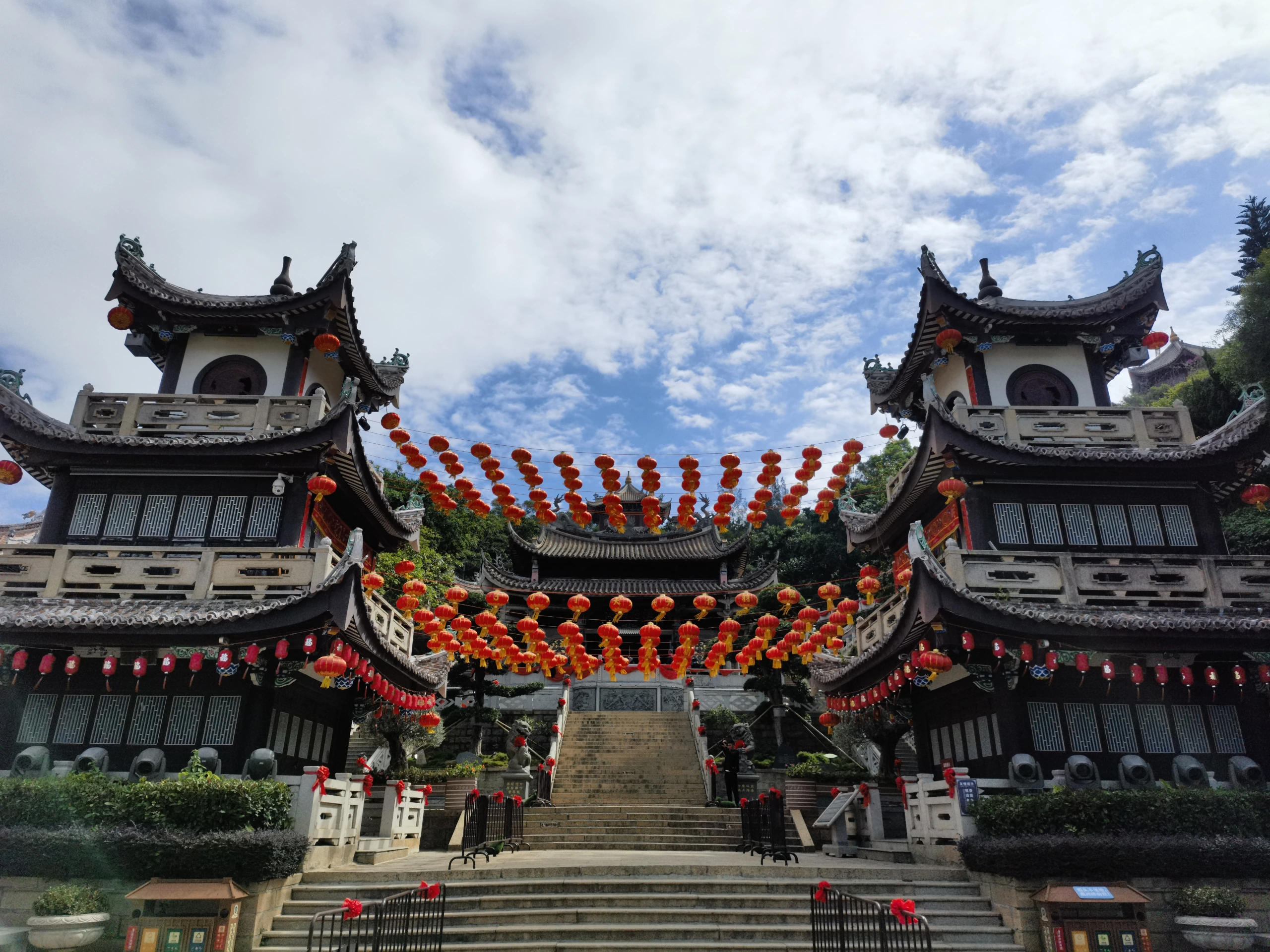 Bell and Drum Towers (West Axis) scenic photo.